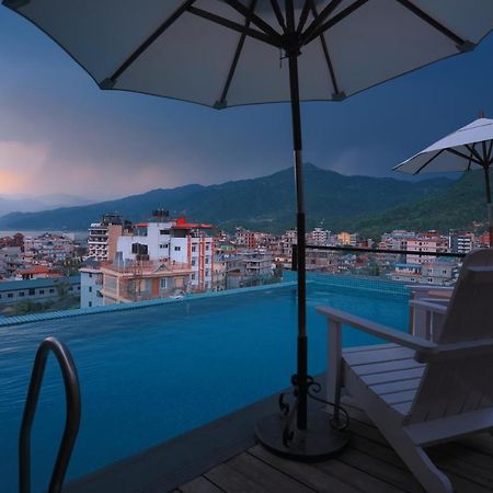 Aabas Pokhara By Barahi Hospitality Hotel Ngoại thất bức ảnh